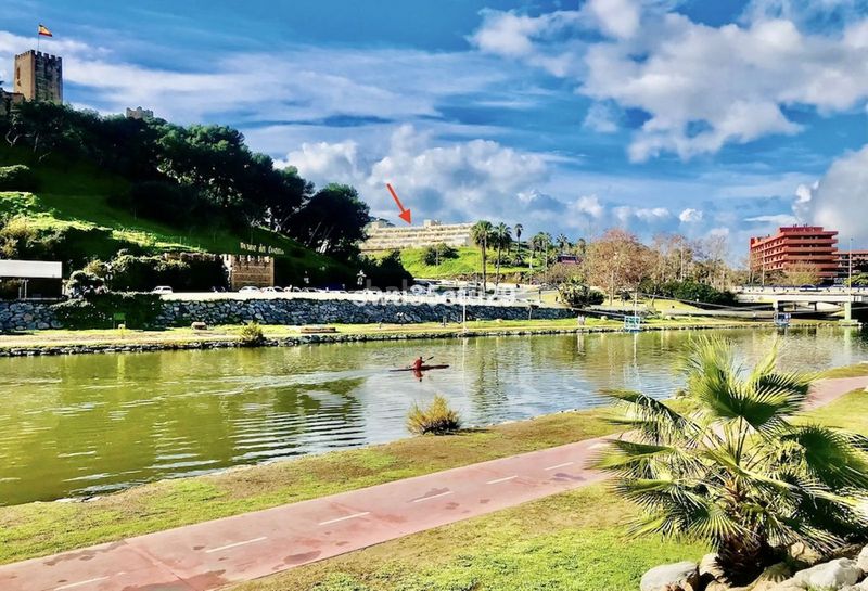 Foto 78bf0056-ee95-48f2-89d4-3754ae3a1644. Àtic amb aparcament piscina a Castillo Sohail - Myramar Fuengirola