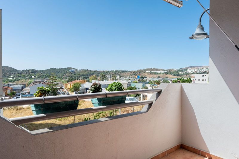 Foto 01420589-11bc-44fd-918d-c0af124a9aef. Apartament amb aparcament piscina a Los Ríos Mijas