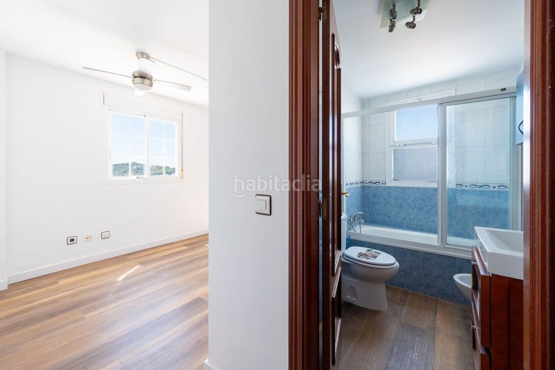 Foto 4d546c28-fe06-46cb-b874-b4907e835abd. Apartament amb aparcament piscina a Los Ríos Mijas