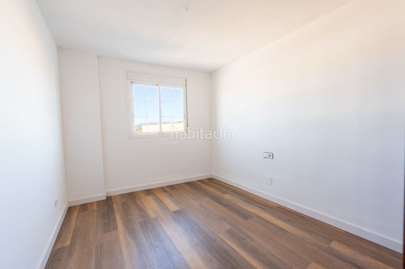 Foto 7565ffc2-83ba-4daf-b950-fa561188124d. Apartament amb aparcament piscina a Los Ríos Mijas