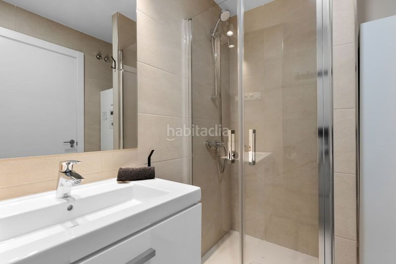 Foto 816cf429-a4c8-4ee5-a7fb-bfe381ee5c03. Apartament amb calefacció aparcament piscina a Martiricos - La Roca - La Rosaleda Málaga