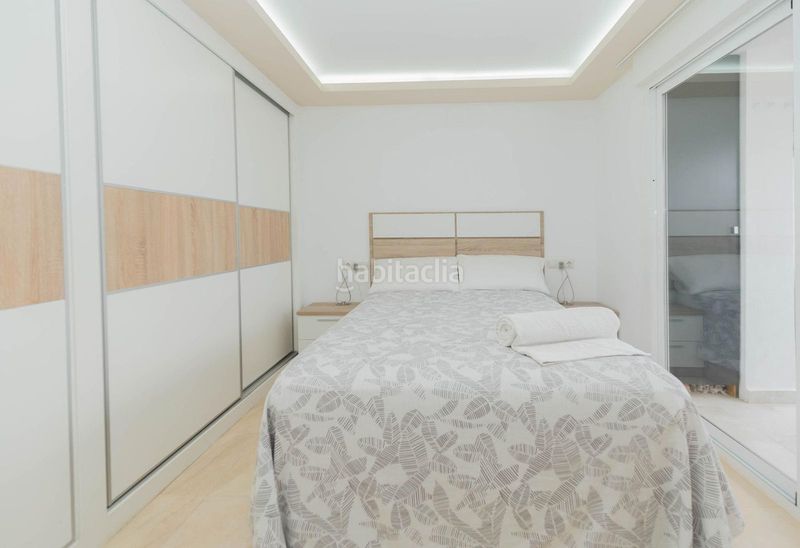 Foto a87a16ac-6ab0-4f82-bdc3-d3a2e2e531cb. Àtic amb aparcament piscina a Solymar Benalmádena