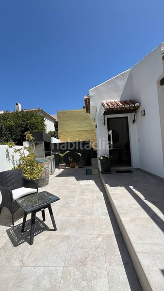Foto f09483ce-627a-4a5a-ade8-7bd3662d7735. Casa amb piscina a la cala Mijas Mijas