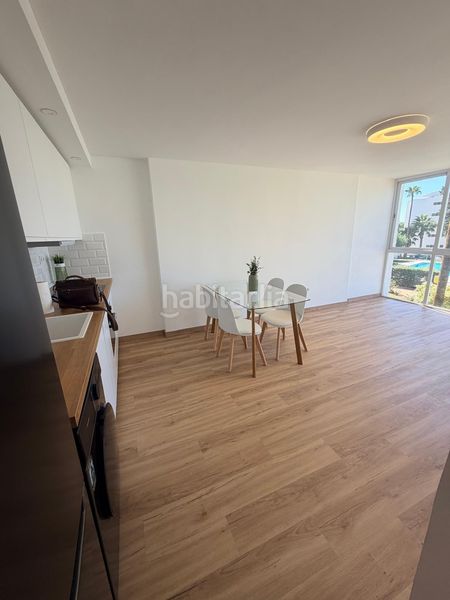 Foto cd6c3be6-5f55-4454-ad39-6bce60554520. Apartament amb calefacció piscina a Solymar Benalmádena