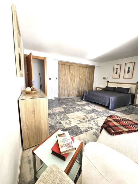Foto 81b7ce4e-7c0e-4e6b-969b-5b6b57aada0a. Location duplex dans Montemar Torremolinos