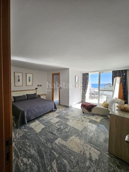 Foto e73acc9d-d355-4267-b63a-a575177c7099. Location duplex dans Montemar Torremolinos