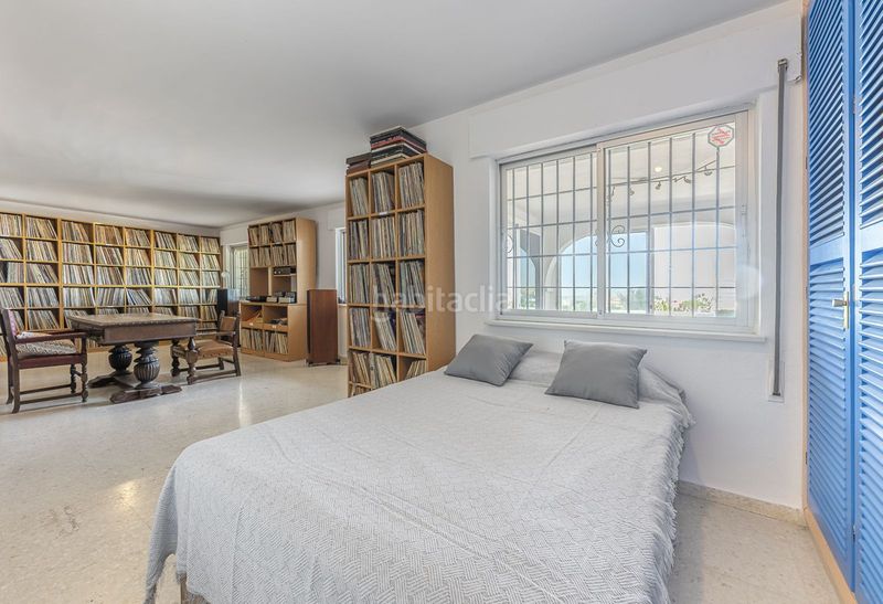Foto e8b638db-1e8c-4196-9802-ba0e07513984. Chalet with parking pool in Torreblanca del Sol Fuengirola