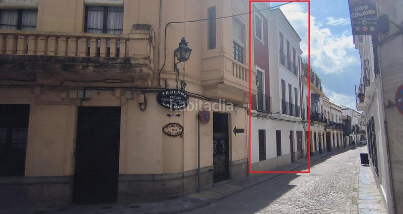 Foto bf37e6e4-6d25-4d10-9b16-776c185434c8. Casa fabuloso edificio en pleno centro histórico junto al templo romano y plaza de la corredera en Córdoba