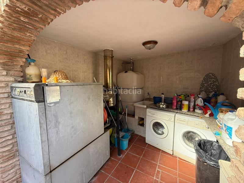 Foto f7daa165-0030-46b6-9771-07a71f94046f. Chalet con riscaldamento parcheggio piscina in Écija