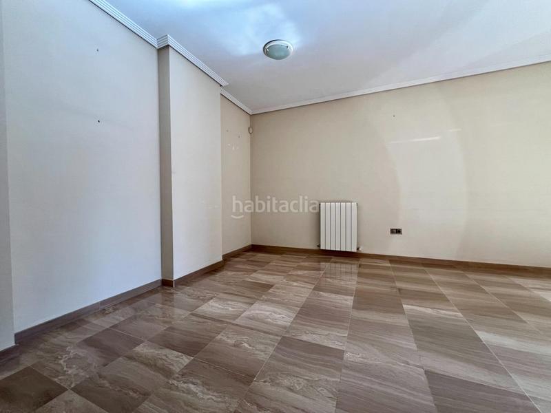 Foto ac533d03-be3b-4305-ae46-42a764776a6c. Appartamento con riscaldamento parcheggio piscina in Córdoba