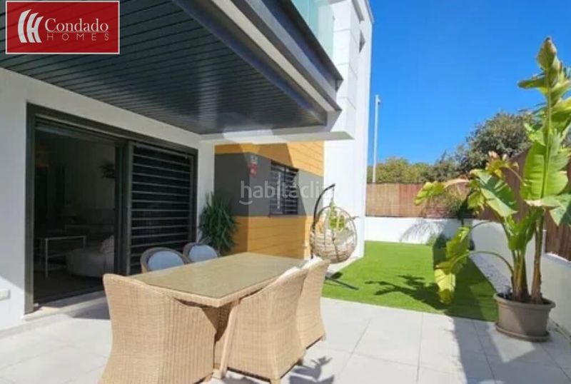 Foto f0a6ccde-fb39-41eb-ac1a-5e8d414c8aa4. Planta baixa amb aparcament piscina a Tablero Bajo - Arruzafilla Córdoba