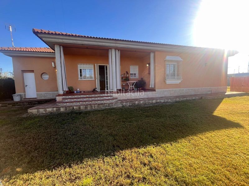 Foto d94b81cc-2e2e-4c4f-ba38-6d1329a3191c. Casa amb aparcament a Villarrubia Córdoba