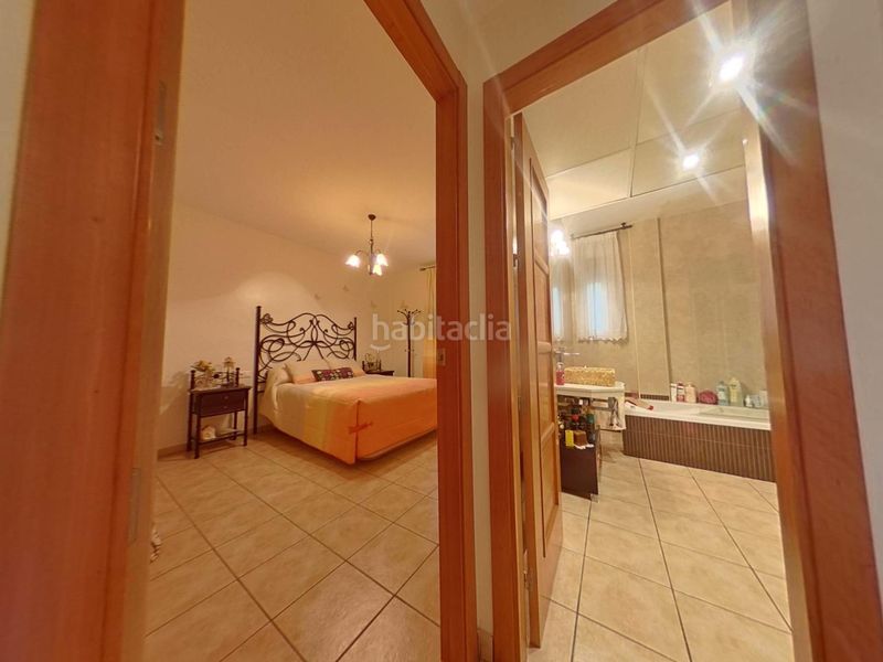 Foto a8a4e338-ba44-4240-936b-6ace8e364e00. Masia amb aparcament piscina a Almodóvar del Río