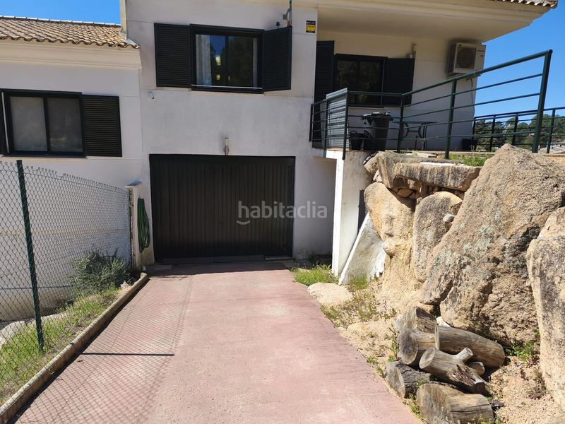Foto 833a76b6-9975-46cc-91cb-3cebf7fcc996. Casa adossada amb aparcament piscina a Las Jaras Córdoba