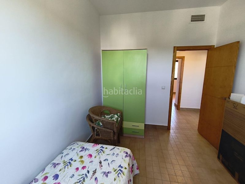 Foto d28d3bae-6614-48e4-ac48-a002a9705177. Casa adossada amb aparcament piscina a Las Jaras Córdoba