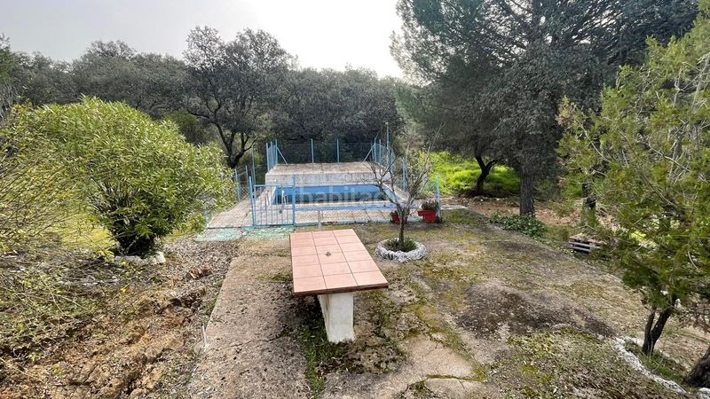 Foto c03c7ff5-b315-4851-a349-b6492c60e243. Casa amb piscina a Villaharta