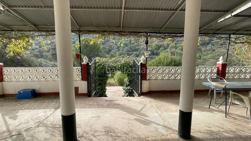 Foto fe493312-f406-4eab-a44d-533f4fd1cf35. Casa amb piscina a Villaharta