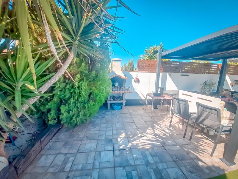 Foto 55be391a-ce16-426d-8073-73cd9d51e5bc. Chalet espectacular chalet con fantastico terreno en las lomas del rey. la carlota. córdoba en Carlota (La)