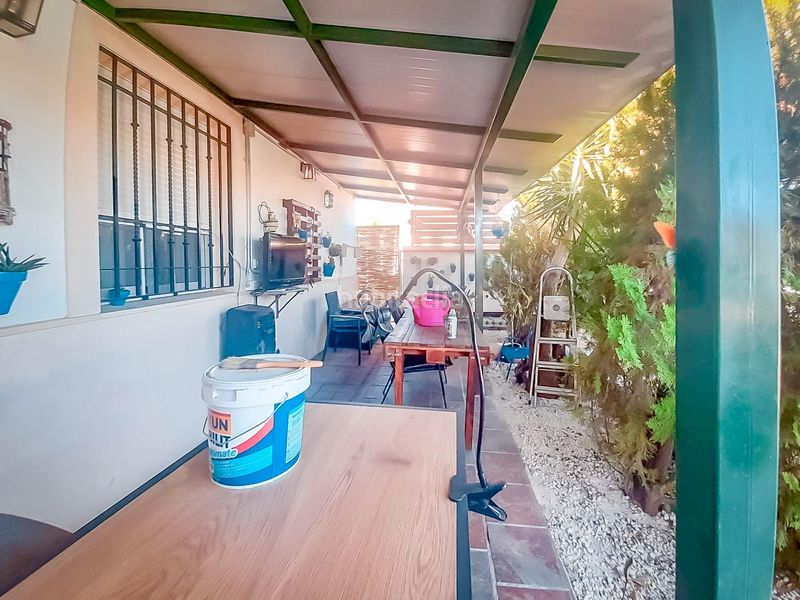 Foto 6fc06a8c-38b5-4bd7-b2c5-43c1aacd0315. Chalet espectacular chalet con fantastico terreno en las lomas del rey. la carlota. córdoba en Carlota (La)