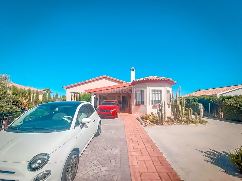 Foto 705b5235-a004-457d-895e-1a1ece1cd575. Chalet espectacular chalet con fantastico terreno en las lomas del rey. la carlota. córdoba en Carlota (La)