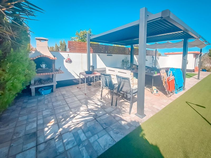 Foto 7f75fecc-6709-4072-b8bb-e4b978c7f637. Chalet espectacular chalet con fantastico terreno en las lomas del rey. la carlota. córdoba en Carlota (La)