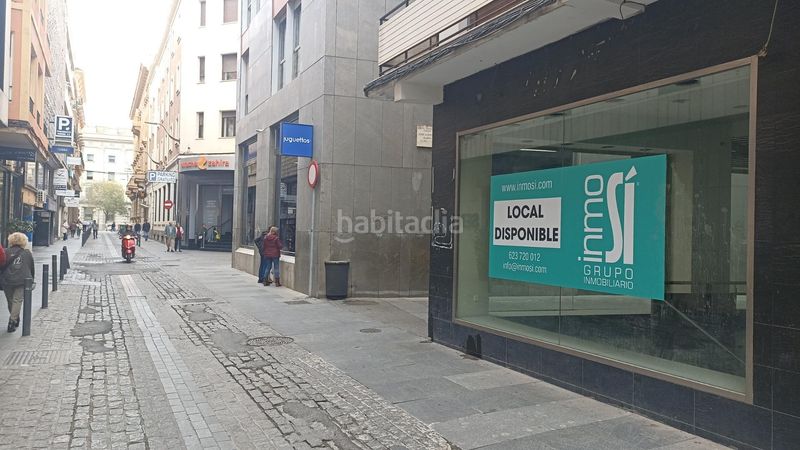 Foto e23b3bc7-c265-4afe-8948-389bb3e0eaac. Local comercial a Centro Córdoba