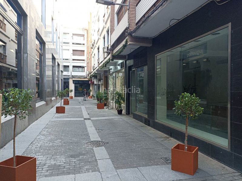 Foto f1ee3170-501a-4c30-a4b0-86e859cb0280. Local comercial a Centro Córdoba