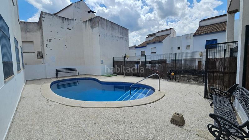 Foto b3ac97de-dbed-4af4-9a99-a29eb7b3816d. Casa a schiera con parcheggio piscina in Almodóvar del Río