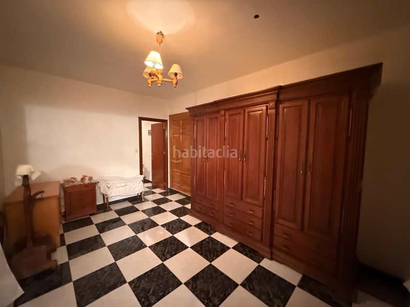 Foto 12012e50-abd4-4934-8a6b-08bdb6b0a9e2. Casa amb aparcament a Benamejí