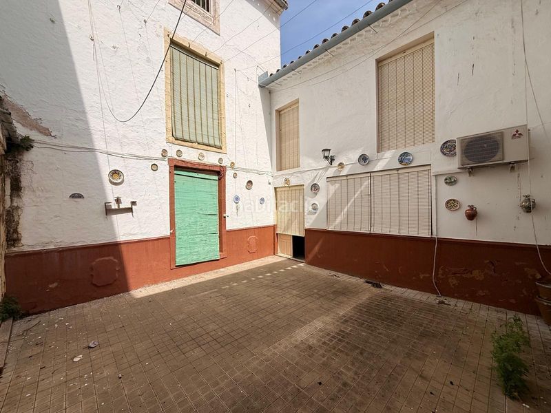 Foto 1fdd195d-54a0-49ea-af16-96e7bea0b357. Casa amb aparcament a Benamejí