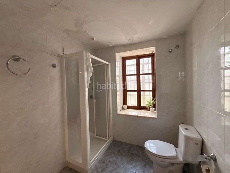 Foto 4d13580f-6d26-4bd8-89e5-f9c83d36d8c3. Casa amb aparcament a Benamejí
