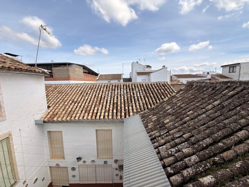 Foto d388639d-2523-4111-80e0-c87b1a7f37c9. Casa amb aparcament a Benamejí
