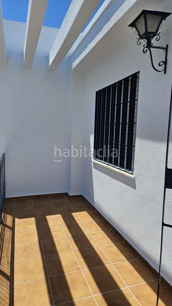 Foto 35cc2837-5dad-4381-8d04-66c267b9be0b. Semi detached house in Playa de la Regla Chipiona