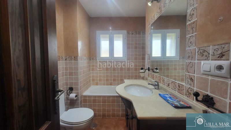 Foto eaa76c63-9486-4852-b541-5682ee179555. Casa amb aparcament a Bahia Luz - La Forestal Rota