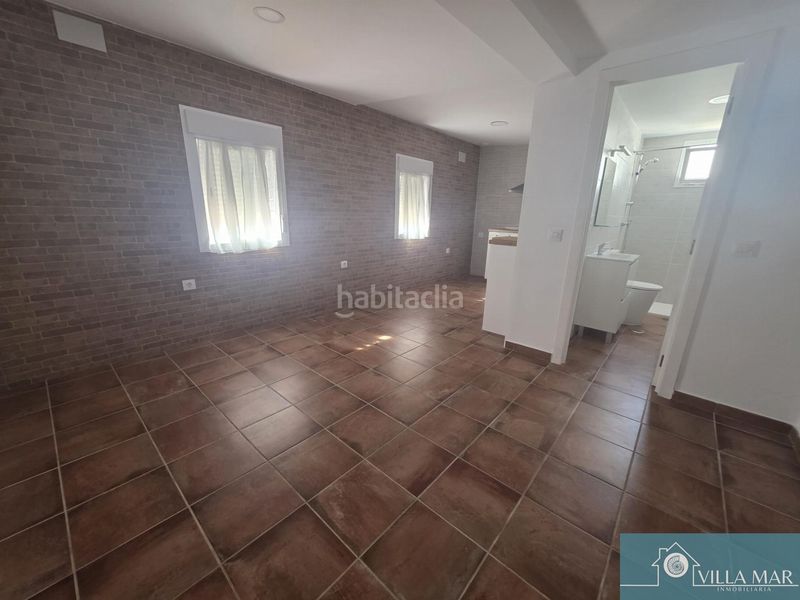 Foto a5a9726c-1236-4669-8bb6-ebcd22ab2d2f. Piso  en El Chorrillo - El Molino Rota