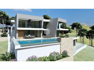 Casa en Cumbre del Sol. Villa de lujo contemporánea con piscina privada y vistas panorám