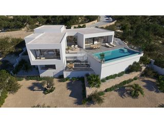 Casa en Cumbre del Sol. Villa de lujo contemporánea con piscina infinita y vistas panorá