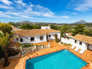 Casa a Portichol-Balcón al Mar. Villa orientada al sur con exposición excepcional al sol y doble