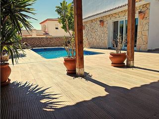 Casa en Carrió - La Merced - Los Pinos