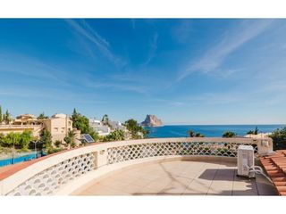 Haus in Maryvilla. Villa mediterránea excepcional con vistas al mar, piscina privad