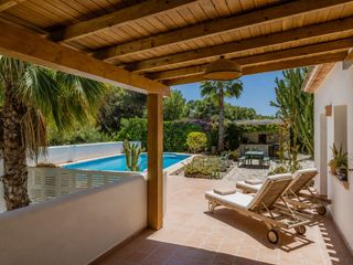 Rent House in Partida Comunes-Adsubia. Villa 4 habitaciónes, duplex alquiler jávea  xàbia