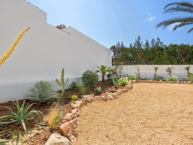 Foto c60fc24d-6c7a-40ea-b0bd-43ef84c81862. Casa amb aparcament piscina a Partida Comunes-Adsubia Xàbia