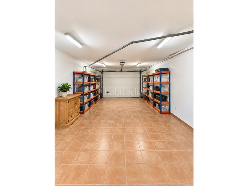 Foto a537d31c-2f66-40bf-9202-03a850d7b280. Casa amb calefacció aparcament piscina a Beniarbeig