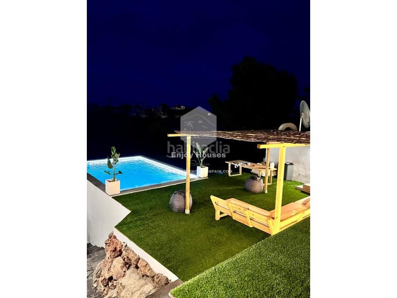 Foto 9da25a04-85b0-4d92-9eb9-b88e750ea2a2. Casa villa de 4 habitaciones con fantásticas vistas abiertas al mar en el montgó, en Dénia