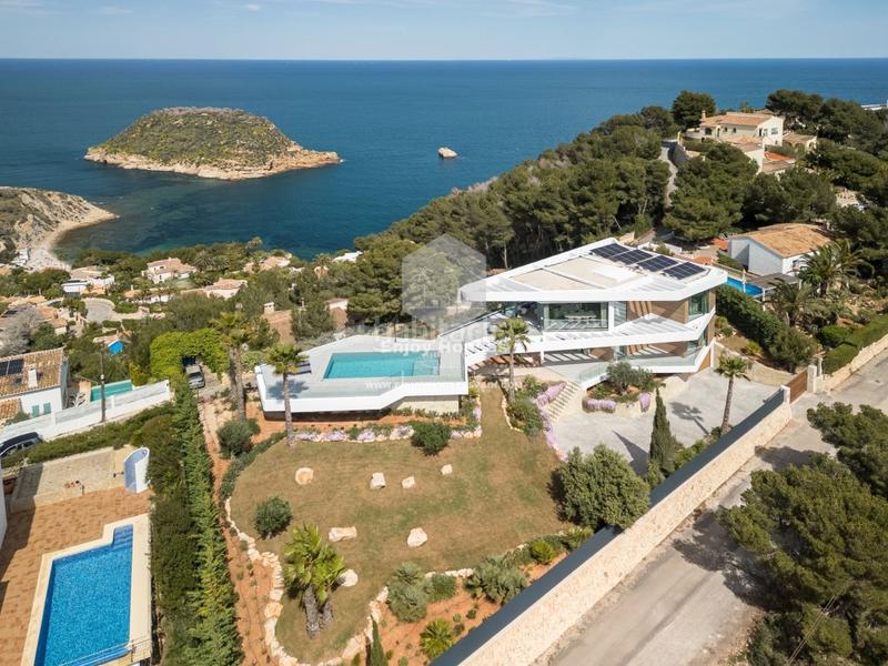 Foto c472dfac-4a5f-4bf6-a5fb-34135087d900. Casa amb piscina a Portichol-Balcón al Mar Xàbia