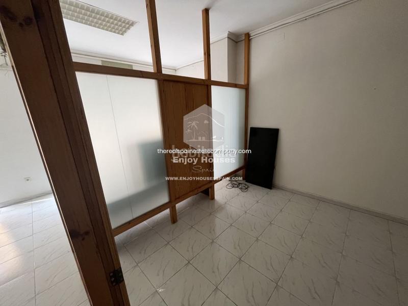 Foto a6fdfa76-40ac-4710-906c-14f921863ac1. Edifici a Centro Urbano Dénia