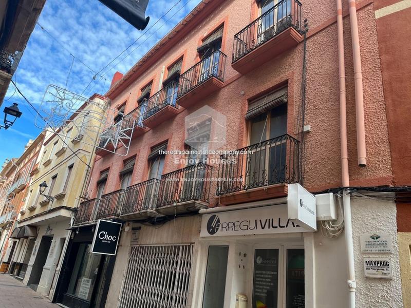 Foto ab9c77c3-fd20-44df-8584-0c0b72da5648. Edifici a Centro Urbano Dénia