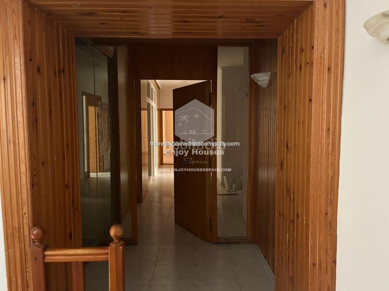 Foto b091b1ed-9ef9-4a1b-8ff2-568f2d433cfb. Edifici a Centro Urbano Dénia