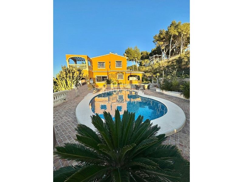 Foto 2de3da2d-5cc9-4c65-b9c0-6779c61a59dc. Casa encantadora villa española en tosalet cap marti javea en Xàbia