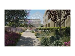 Apartament a El Montgó. Amplio apartamento de 3 dormitorios con terraza de 16 m  primera